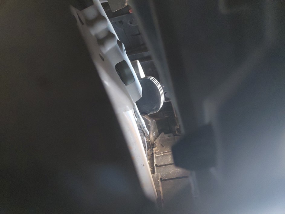 تويوتا يارس Y PLUS 2024 image