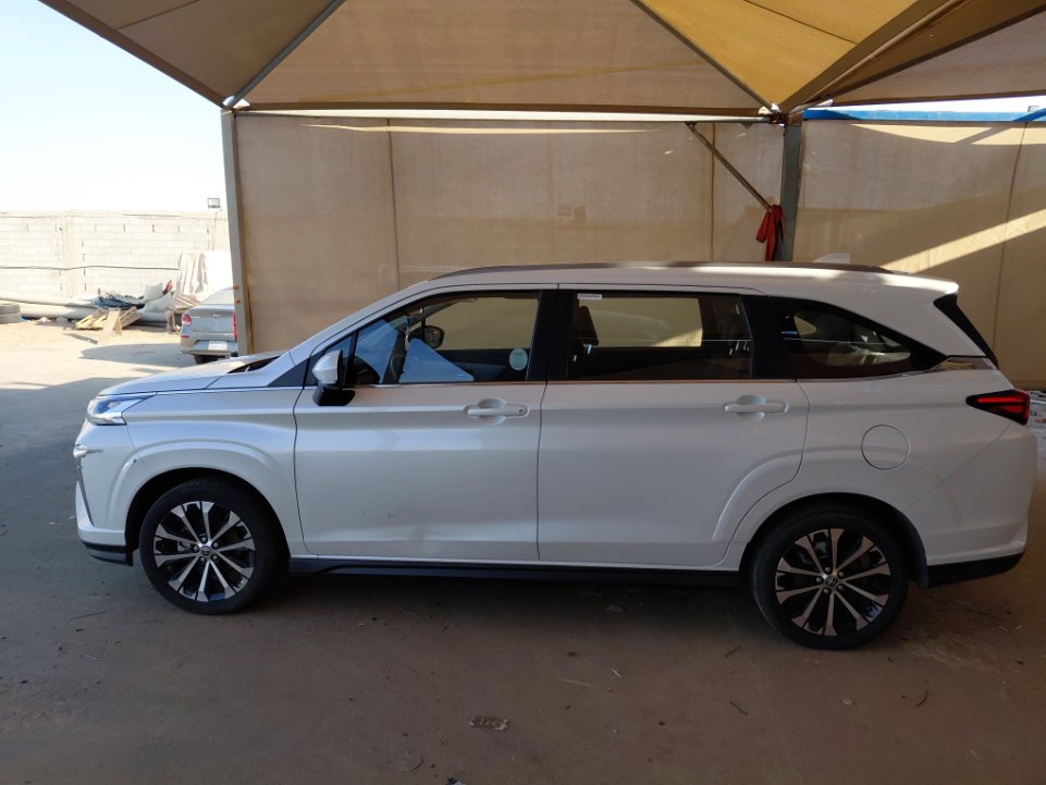 تويوتا فيلوز GLX 2024 image