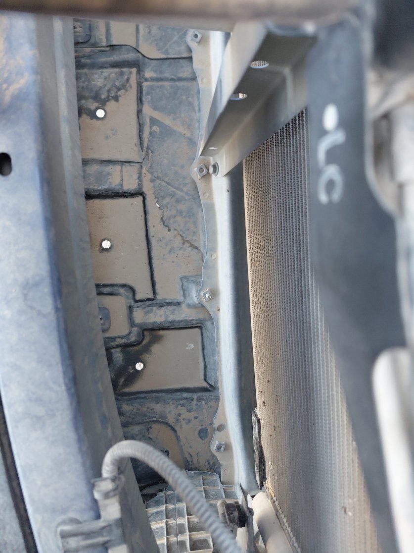 تويوتا يارس Y PLUS 2021 image