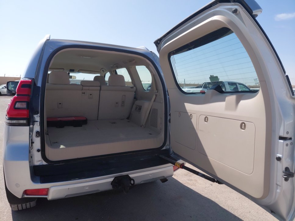 تويوتا لاندكروزر برادو  2022 image