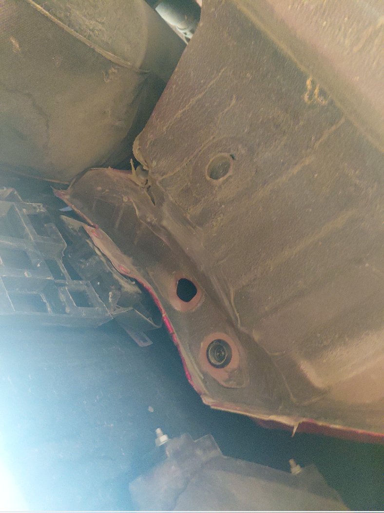 إم جي GT DELUXE 2023 image