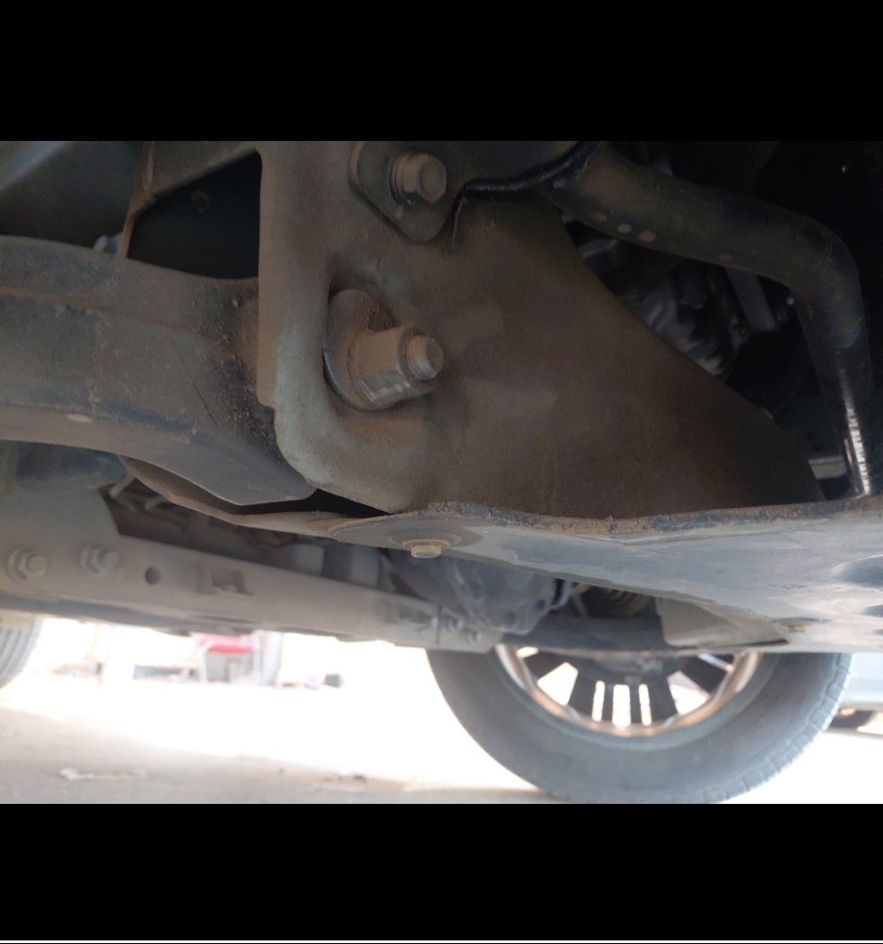 إم جي RX8 SPORT DELUXE 2023 image