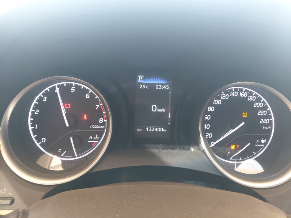 Toyota Camry GLE -  2024 image