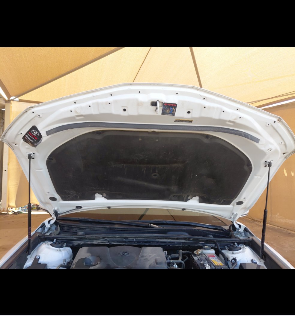 Toyota Camry GLE -  2024 image