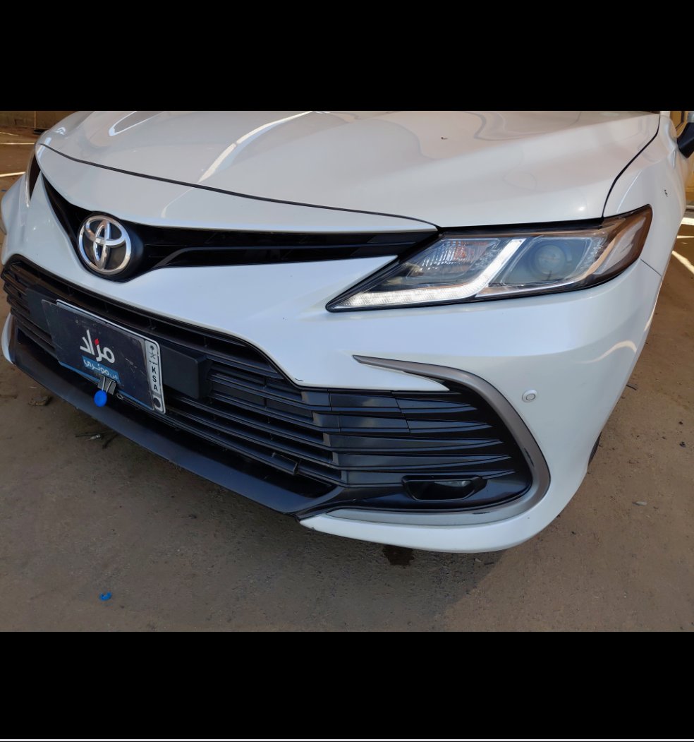 Toyota Camry GLE -  2024 image