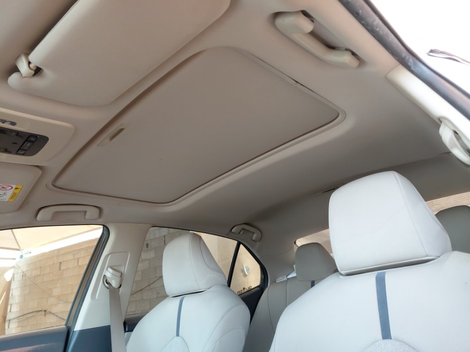 Toyota Camry GLE -  2024 image