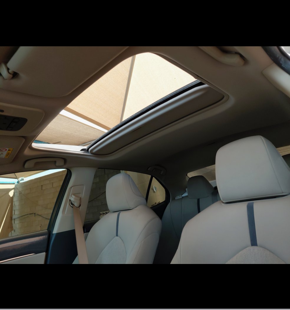 Toyota Camry GLE -  2024 image