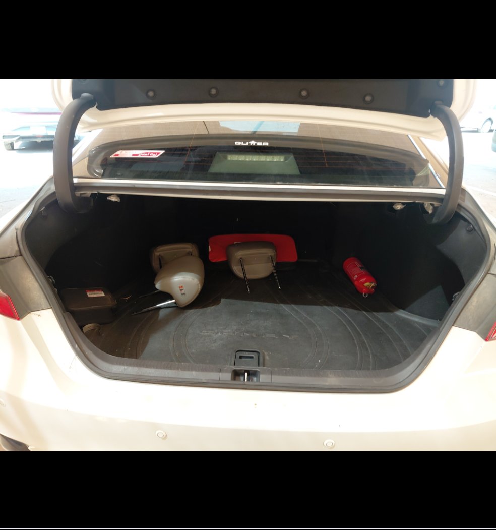 Toyota Camry GLE -  2024 image