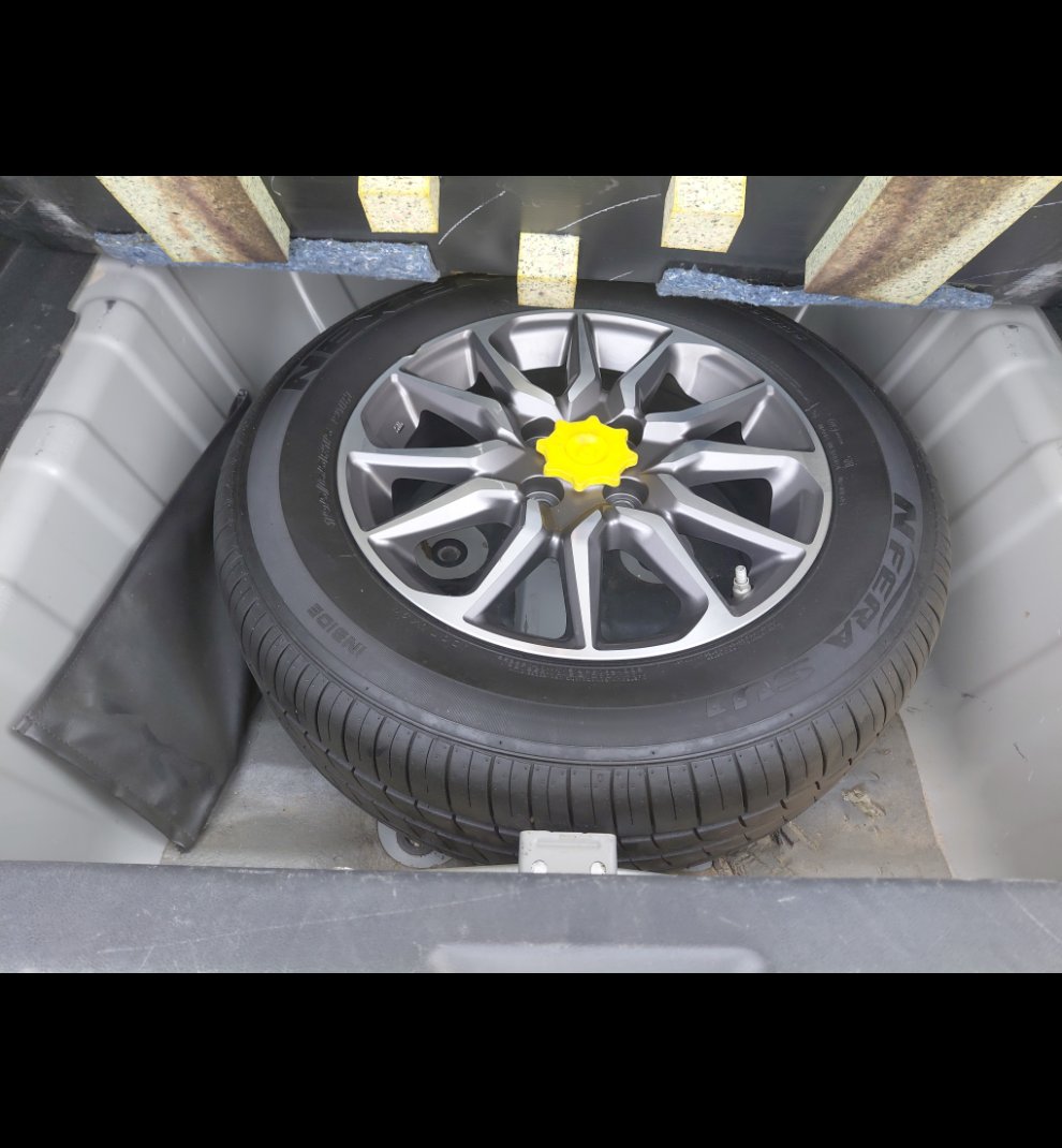 تويوتا يارس  2023 image