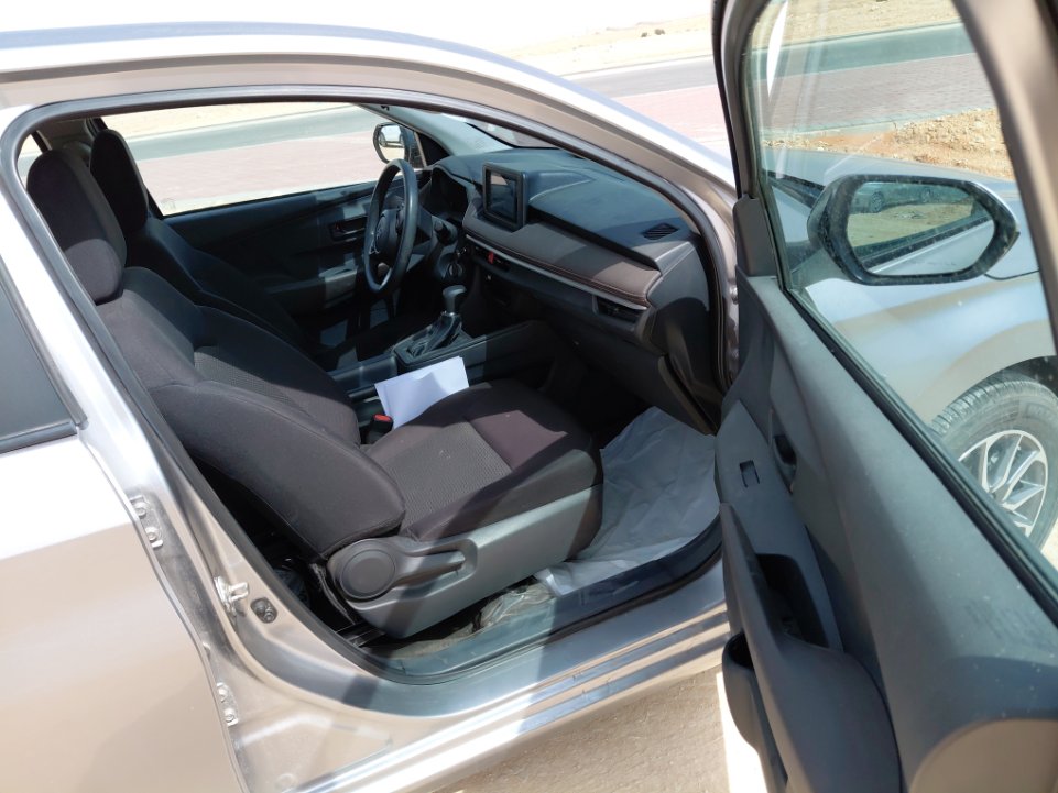 تويوتا يارس  2023 image