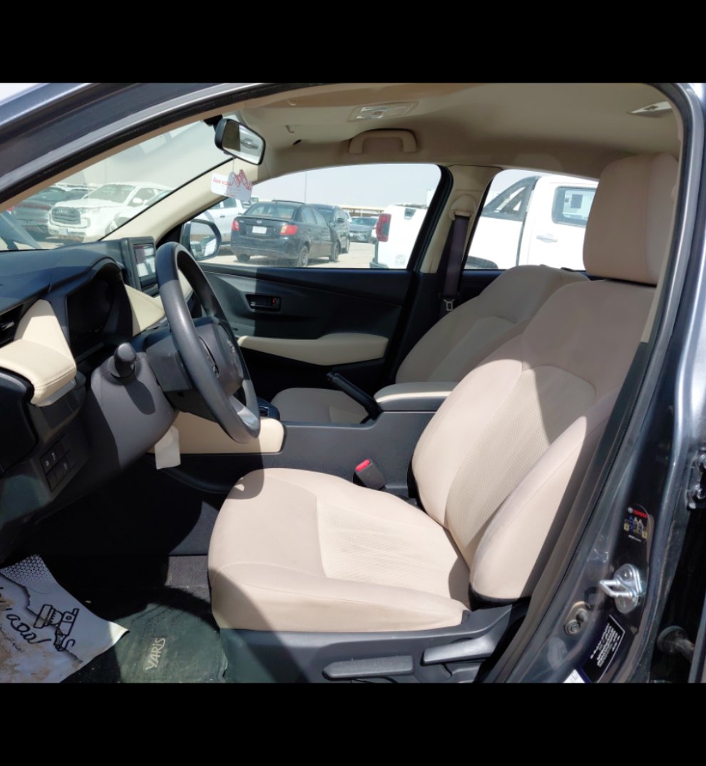 تويوتا يارس  2023 image