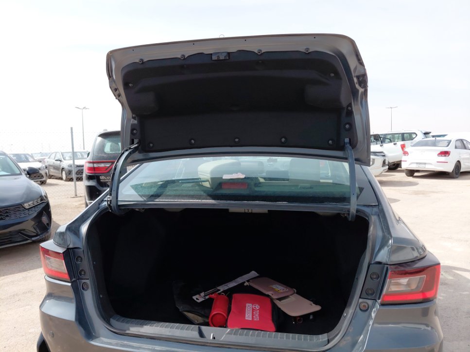 تويوتا يارس  2023 image