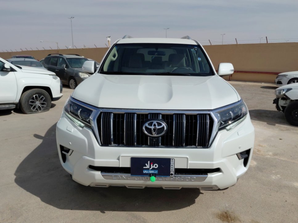 تويوتا لاندكروزر برادو  2022