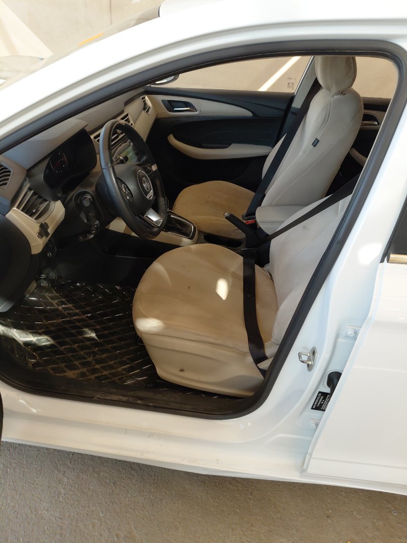 إم جي 5  2021 image