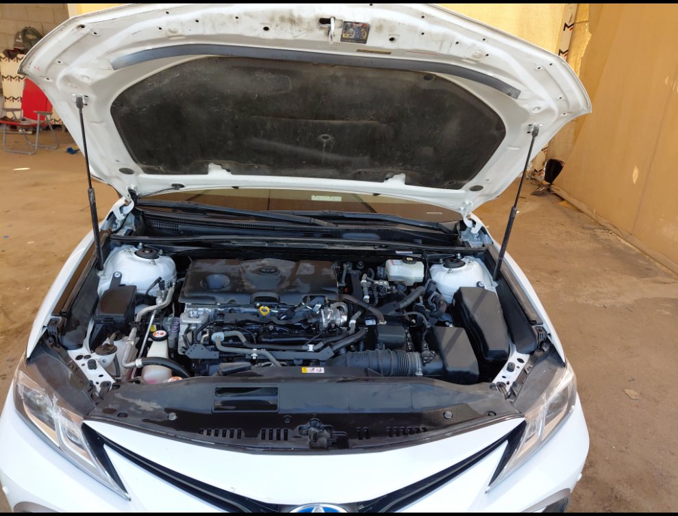 تويوتا كامري GLE HEV  2021 image