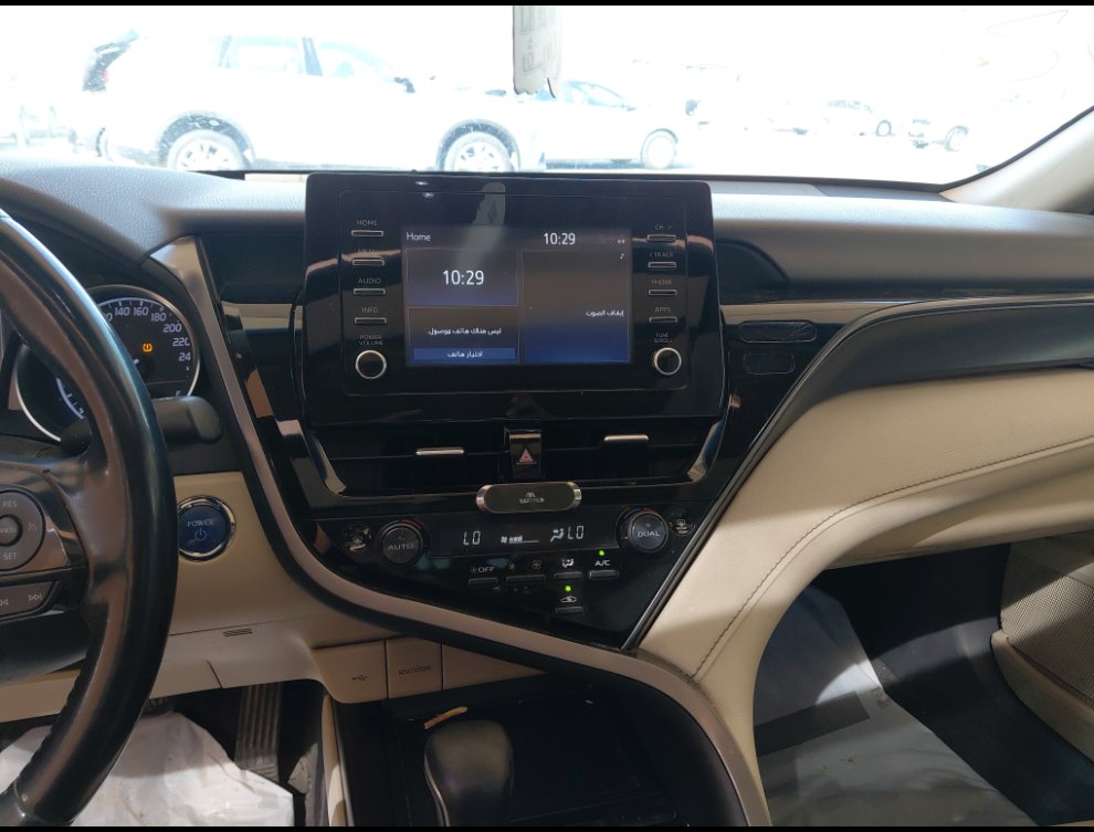 تويوتا كامري GLE HEV  2021 image