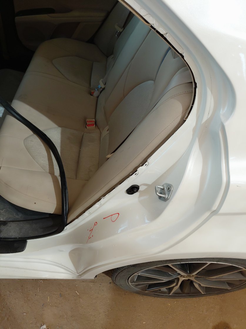 تويوتا كامري GLE HEV  2021 image