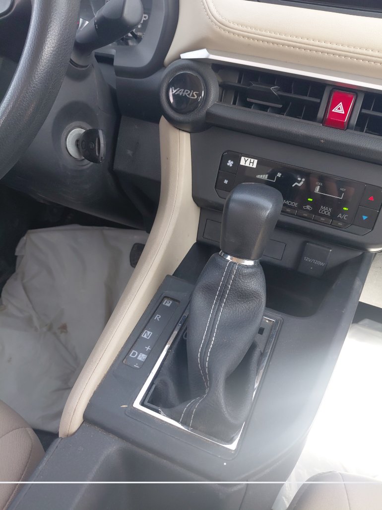 تويوتا يارس  2023 image