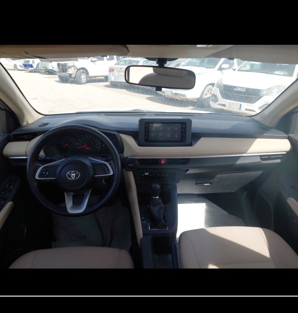 تويوتا يارس  2023 image