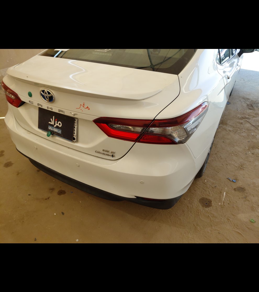 تويوتا كامري GLE HEV  2021 image