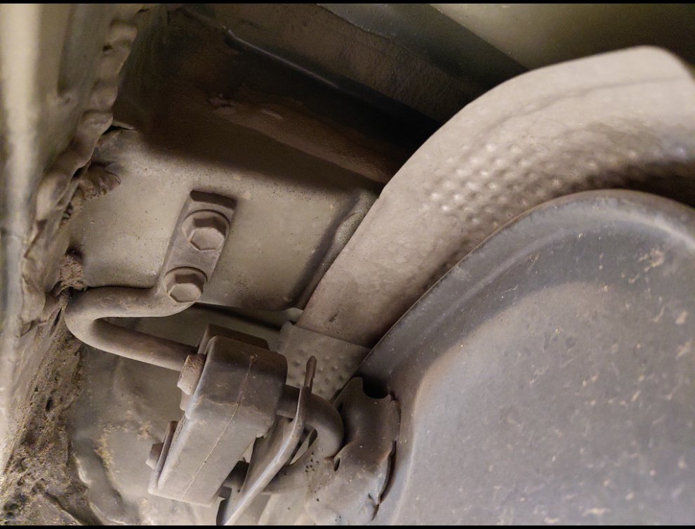 تويوتا كامري GLE HEV  2021 image