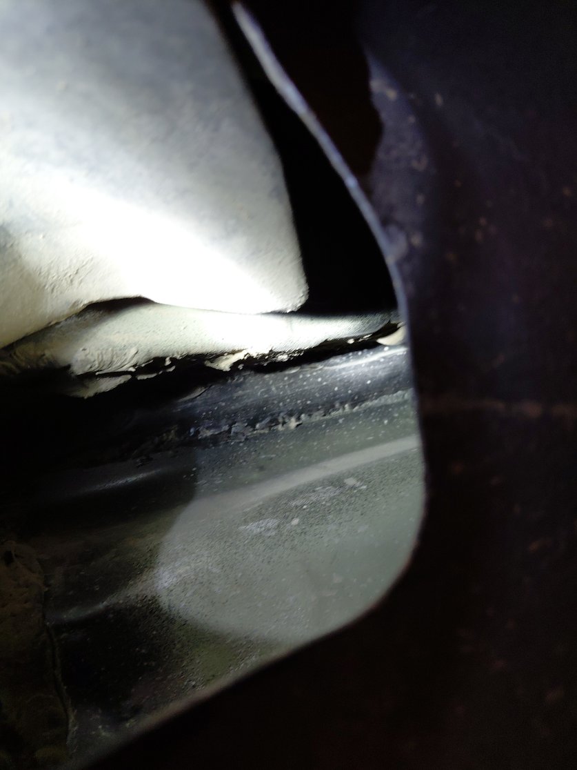 تويوتا كامري GLE HEV  2021 image