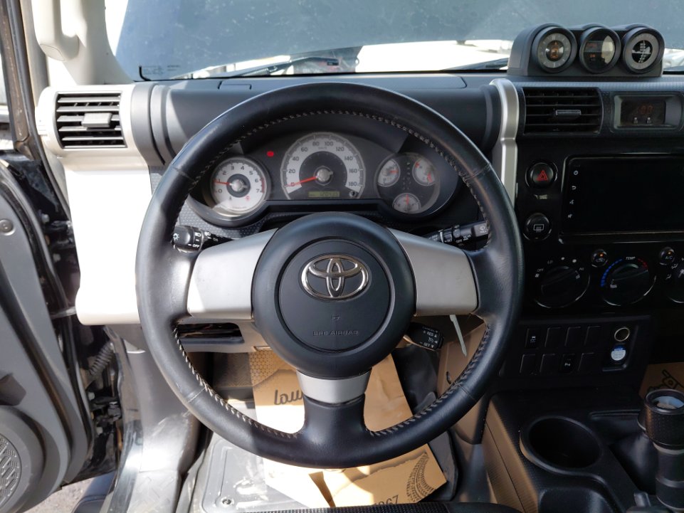 تويوتا إف جي كروزر  2022 image