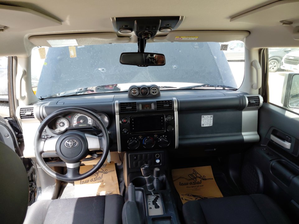 تويوتا إف جي كروزر  2022 image