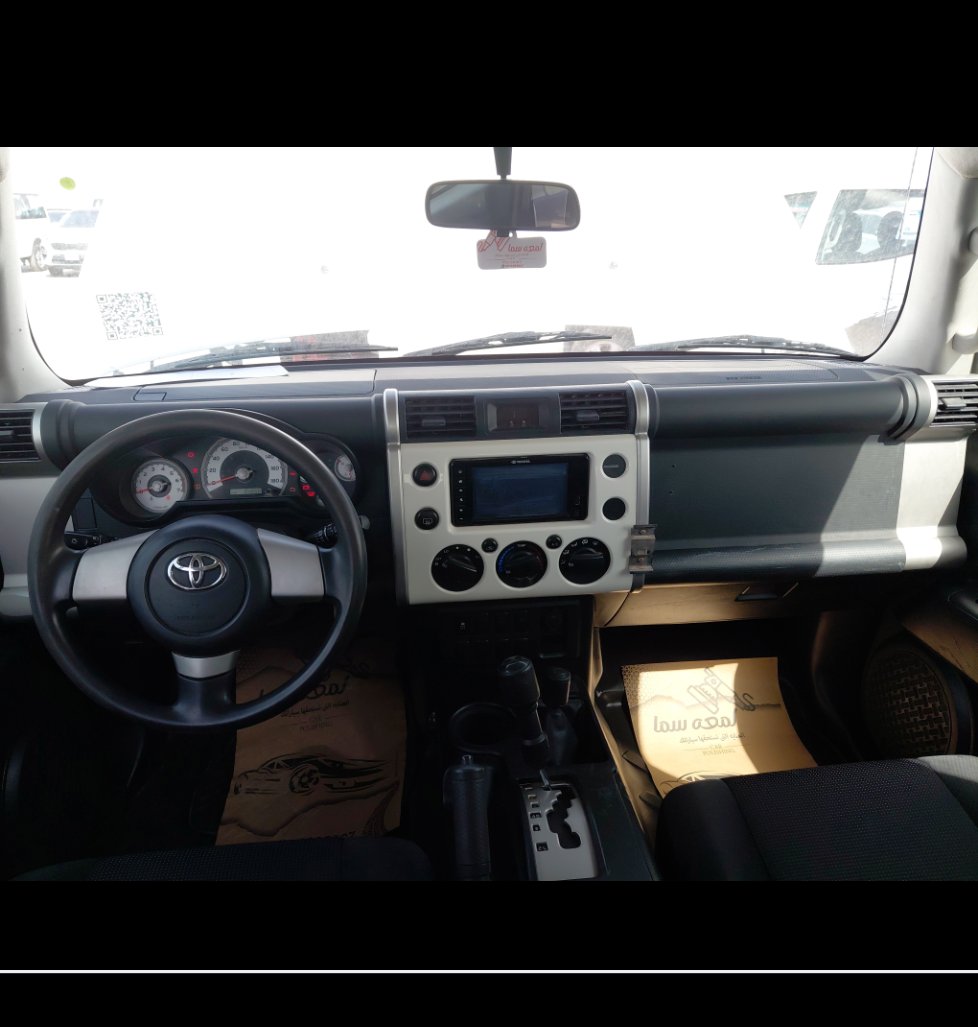 تويوتا إف جي كروزر  2022 image