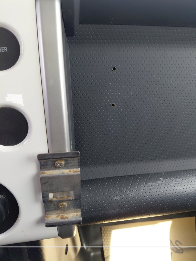 تويوتا إف جي كروزر  2022 image