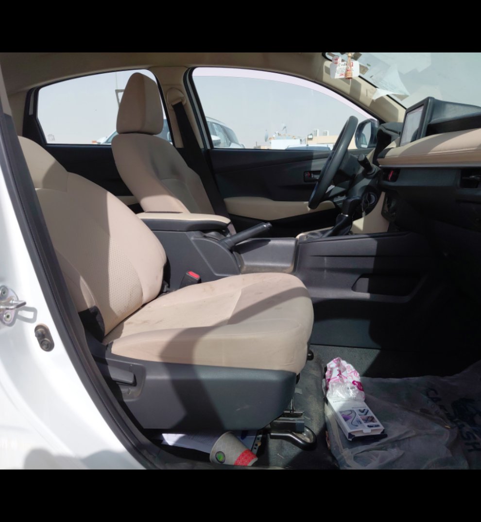 تويوتا يارس  2023 image