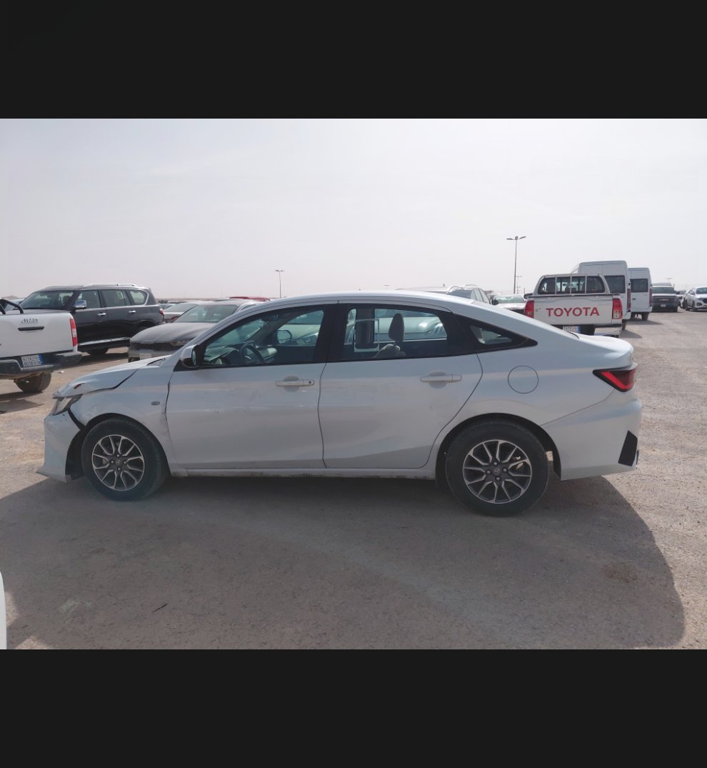 تويوتا يارس  2023 image