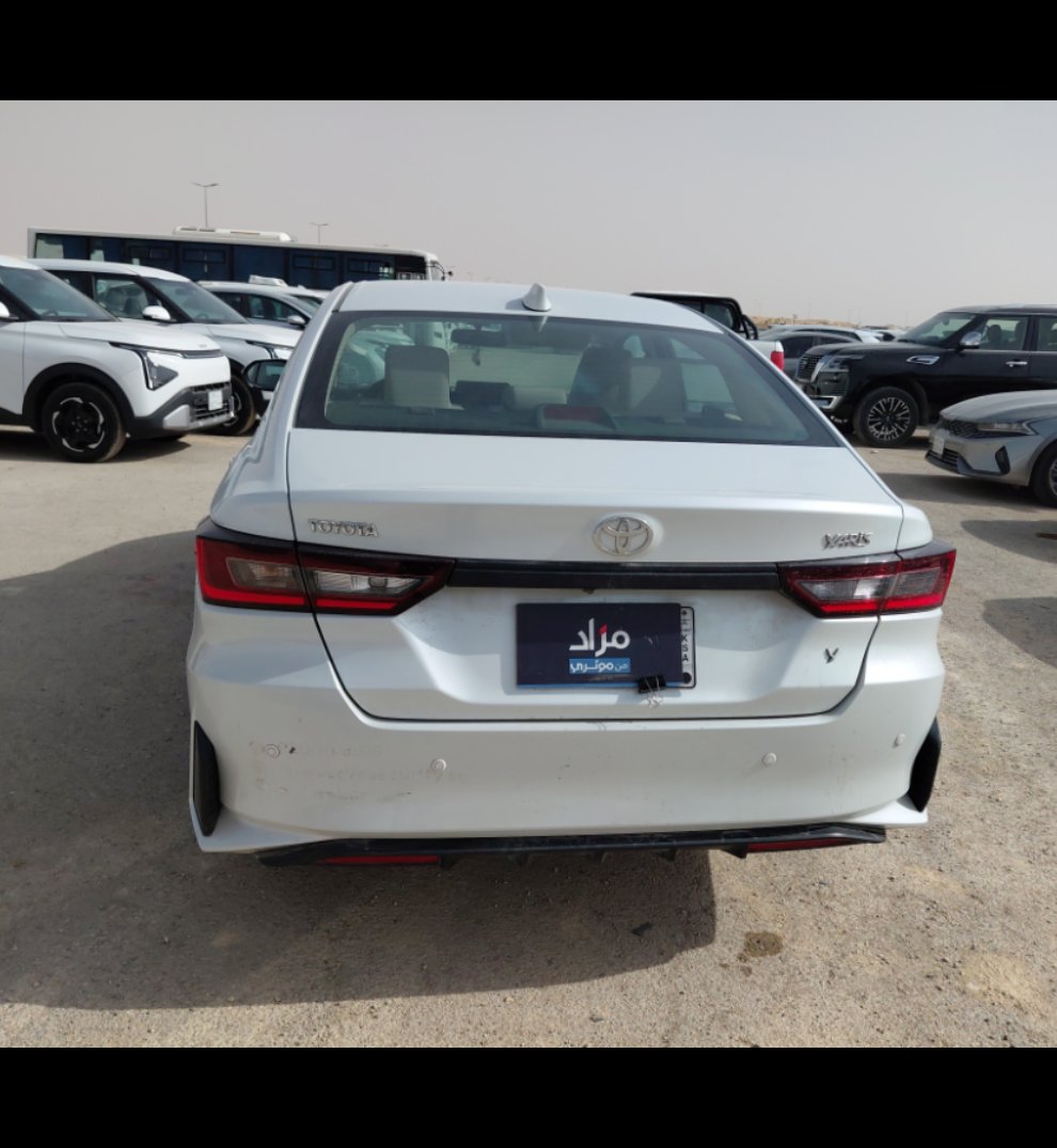 تويوتا يارس  2023 image