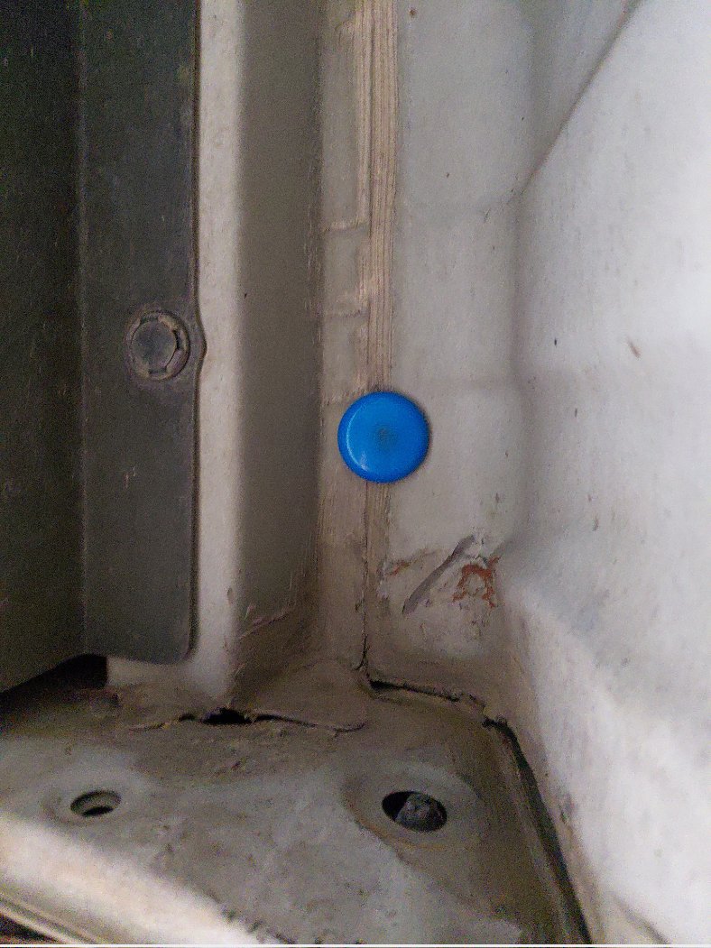 تويوتا يارس Y PLUS 2023 image