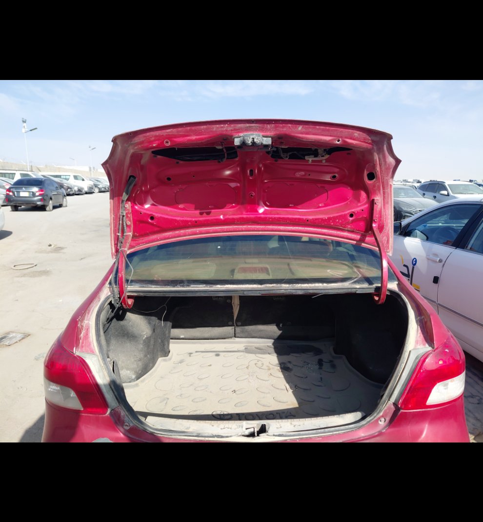 تويوتا يارس  2011 image