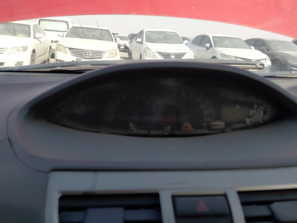 تويوتا يارس  2011 image