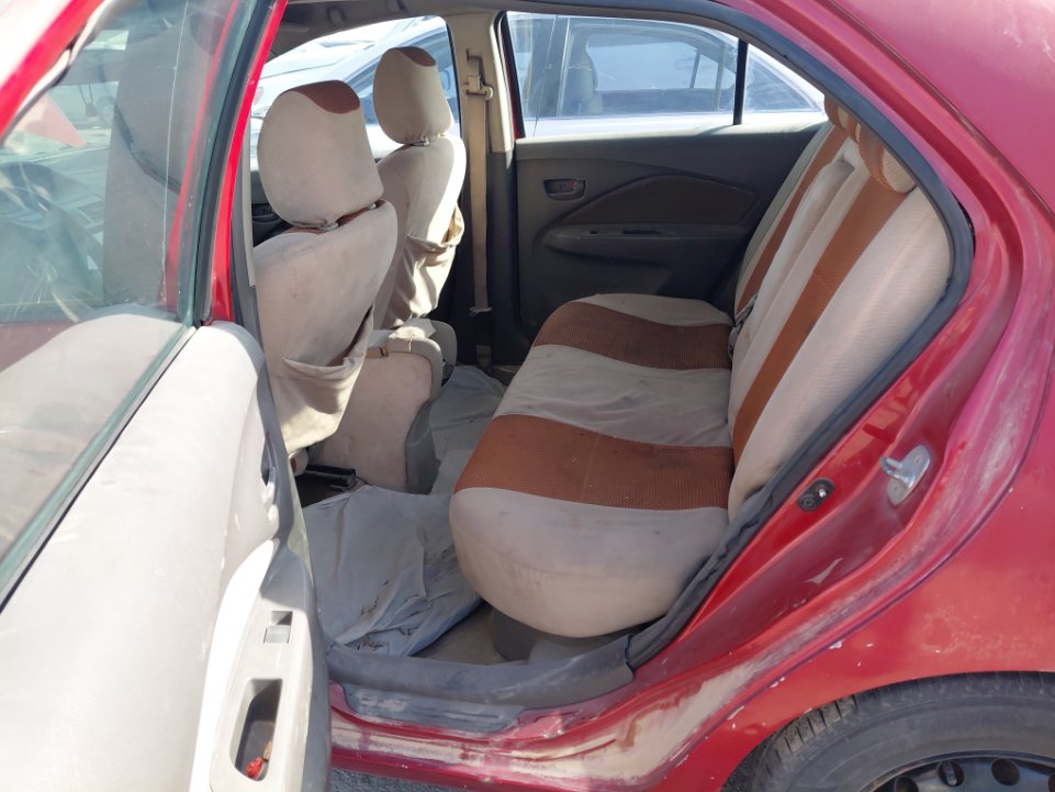 تويوتا يارس  2011 image