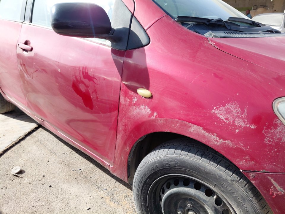 تويوتا يارس  2011 image