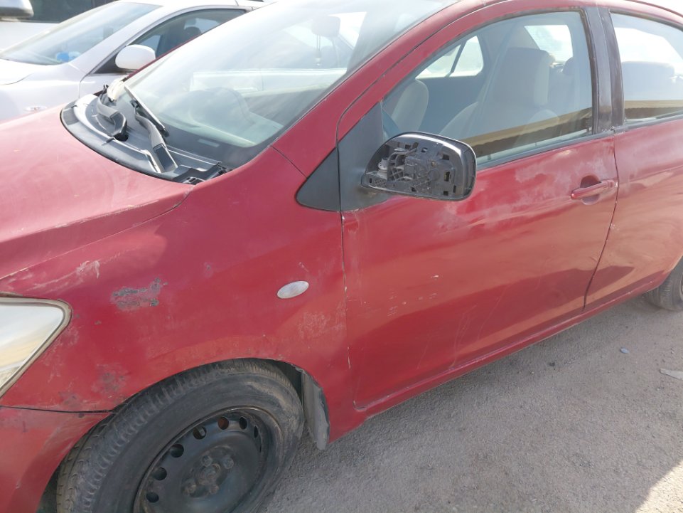 تويوتا يارس  2011 image