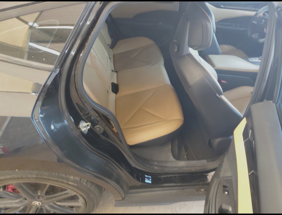 شانجان يو ني في لوكس رياضيه  2024 image