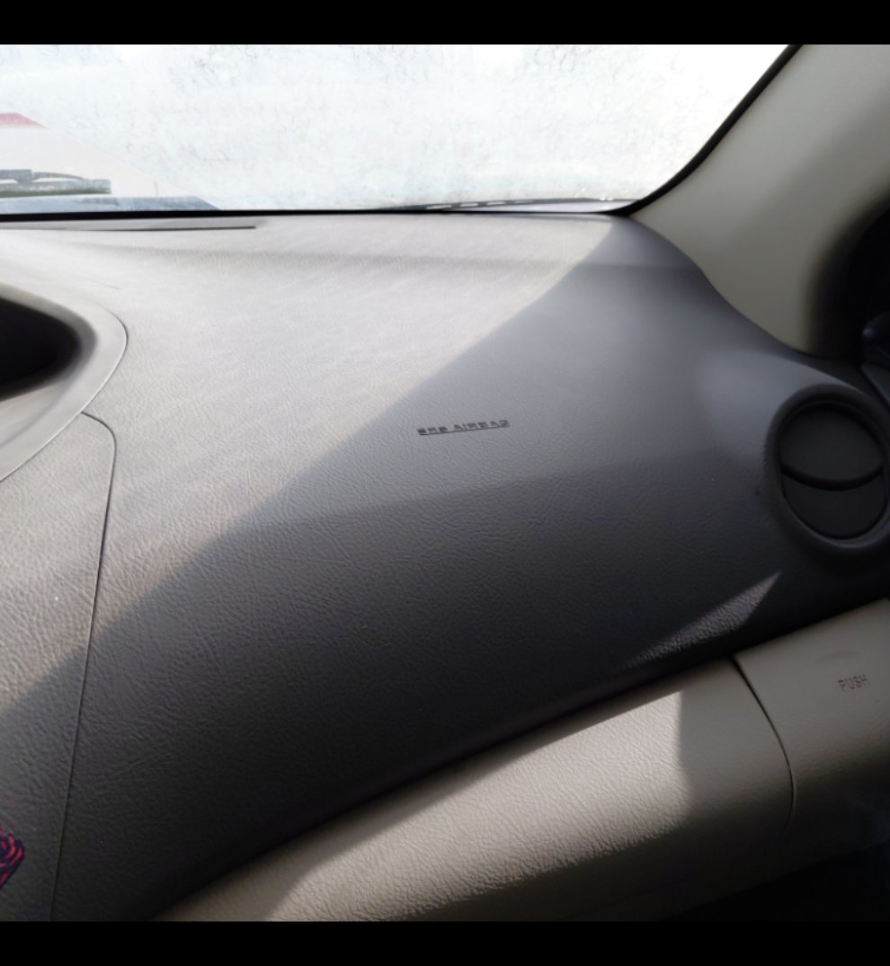 تويوتا يارس  2010 image