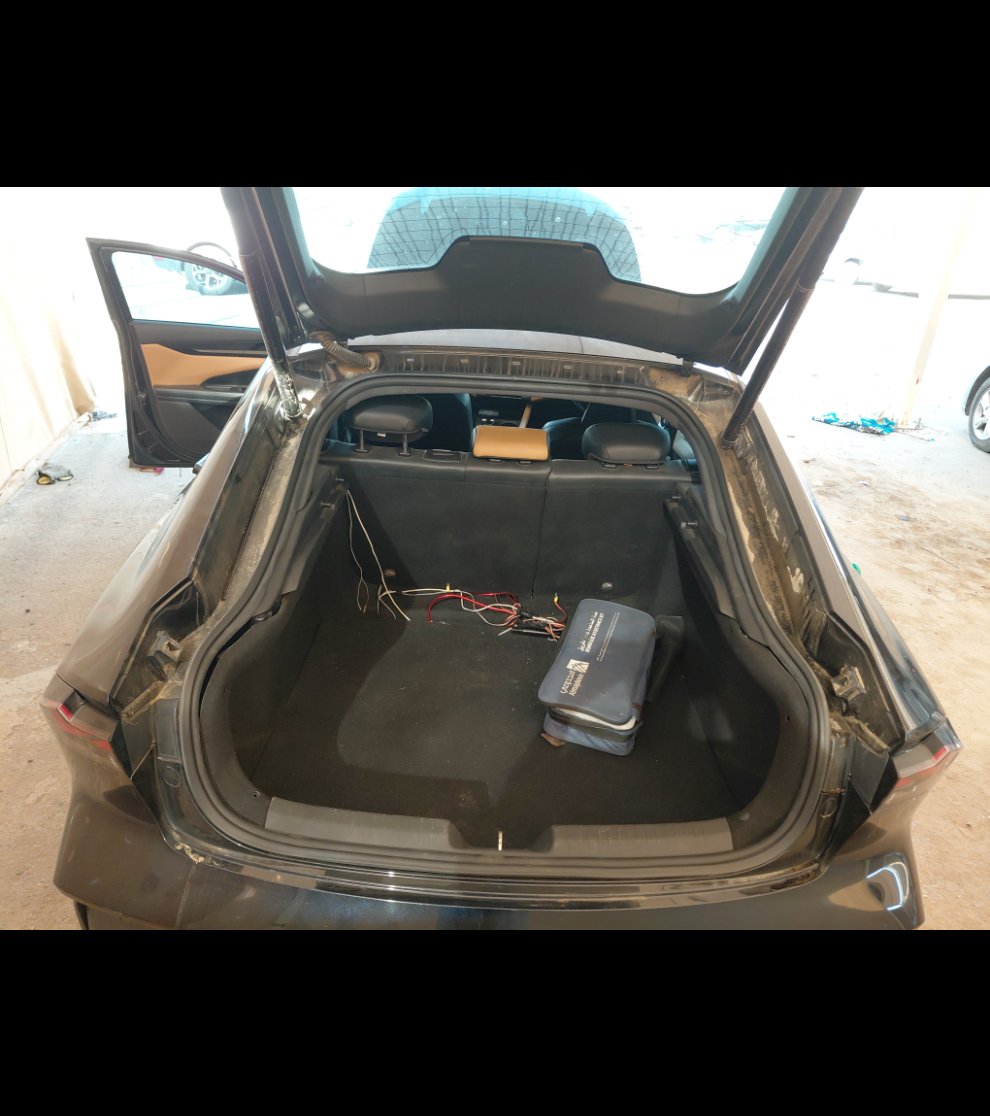 شانجان يو ني في لوكس رياضيه  2024 image