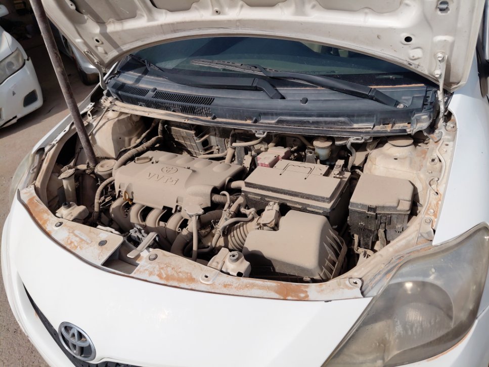 تويوتا يارس  2010 image