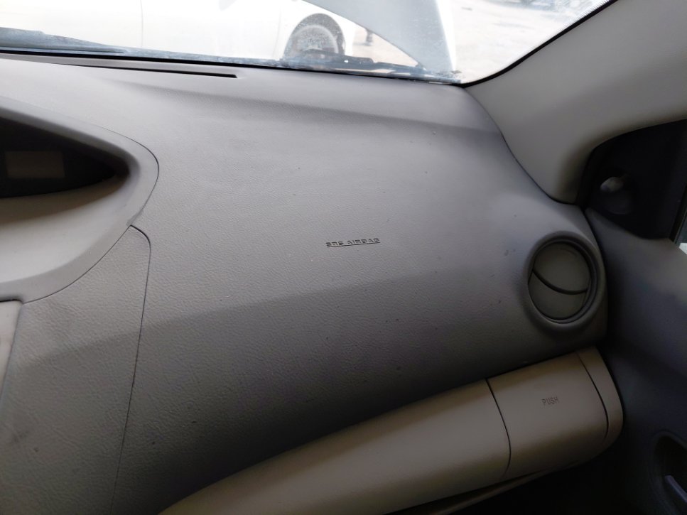 تويوتا يارس  2011 image