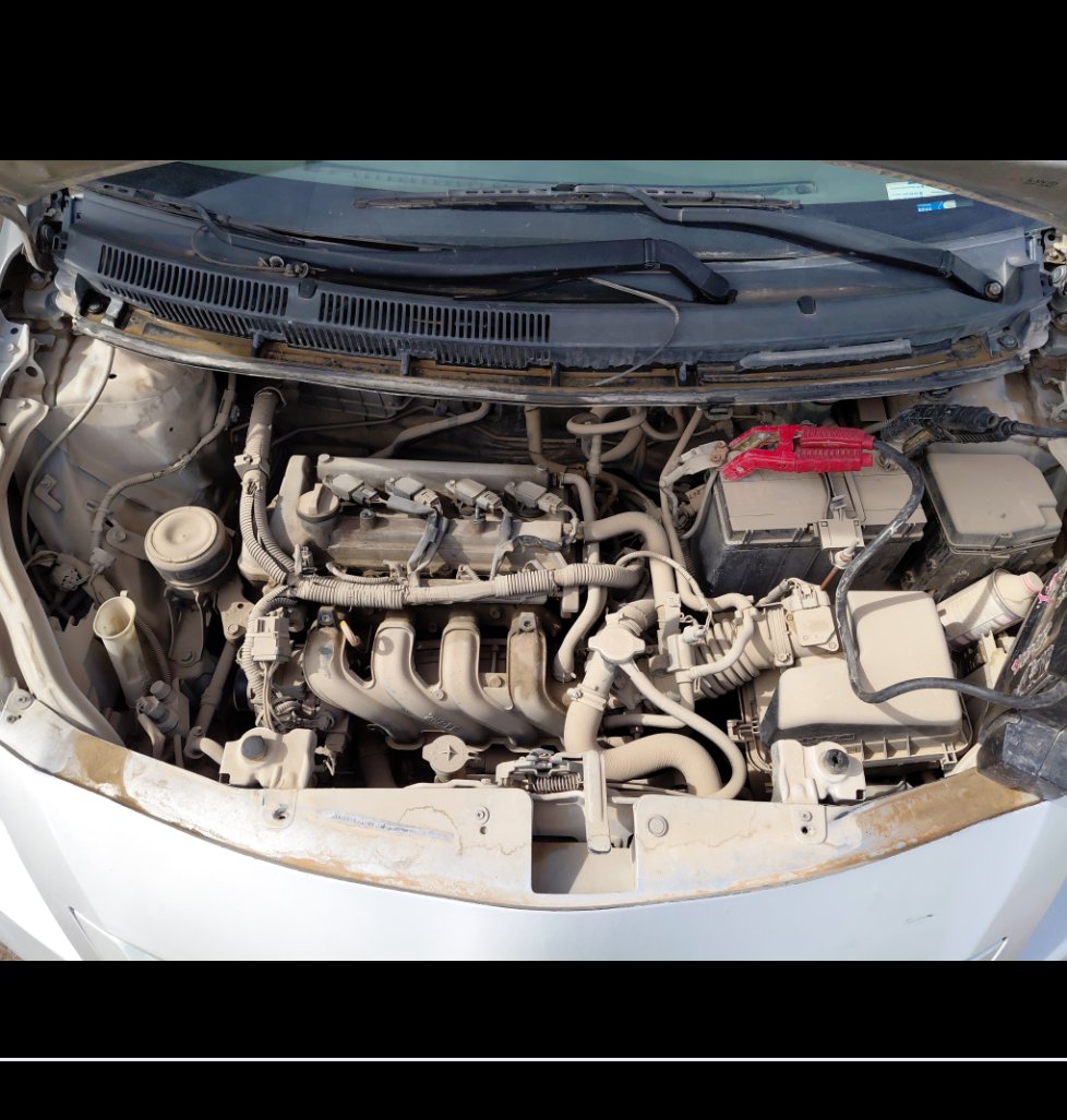 تويوتا يارس  2010 image