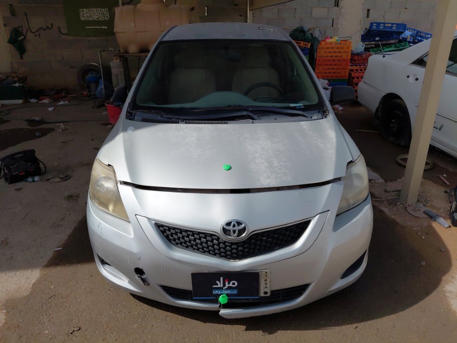 تويوتا يارس  2010