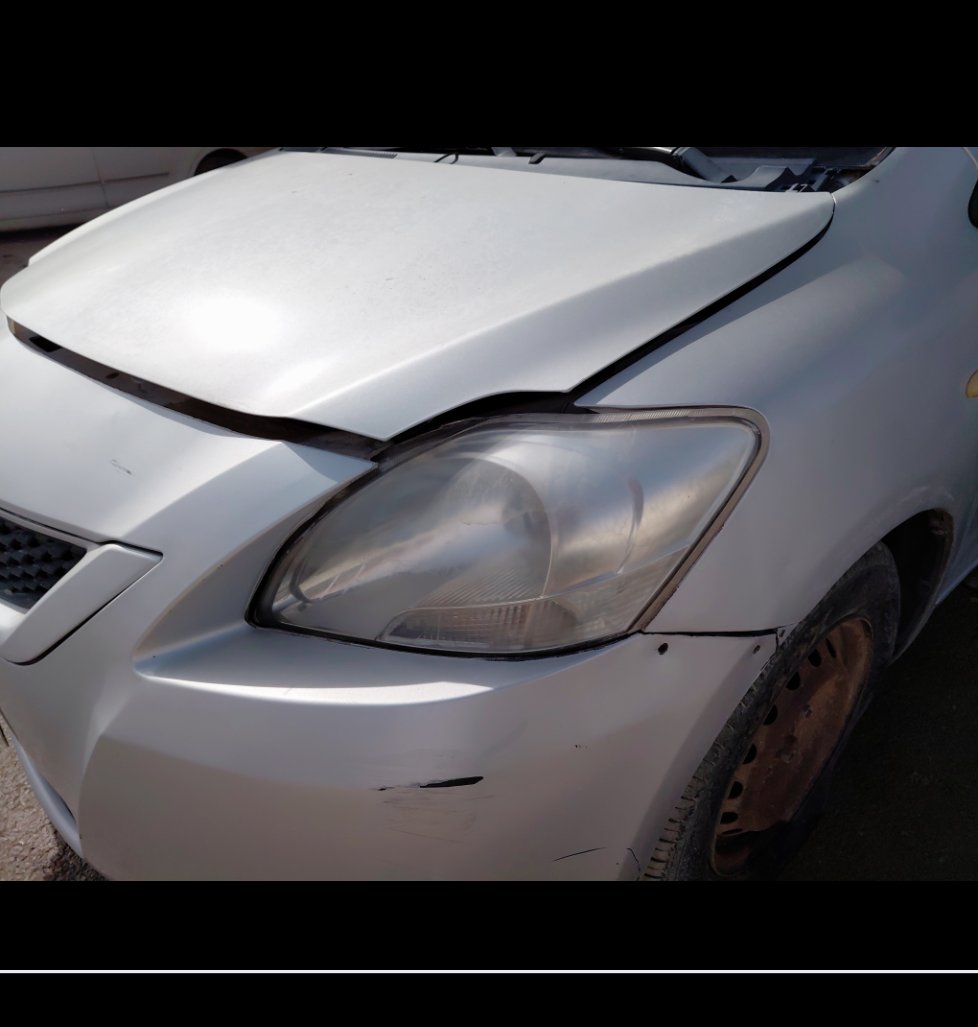 تويوتا يارس  2010 image