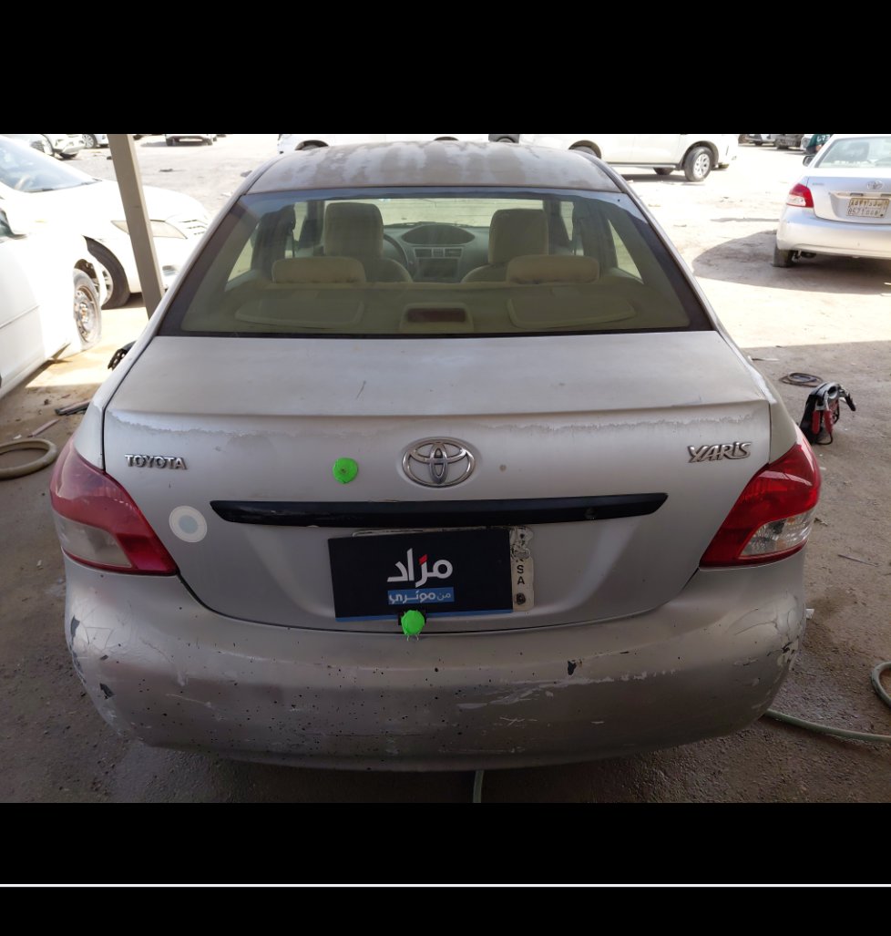 تويوتا يارس  2010 image
