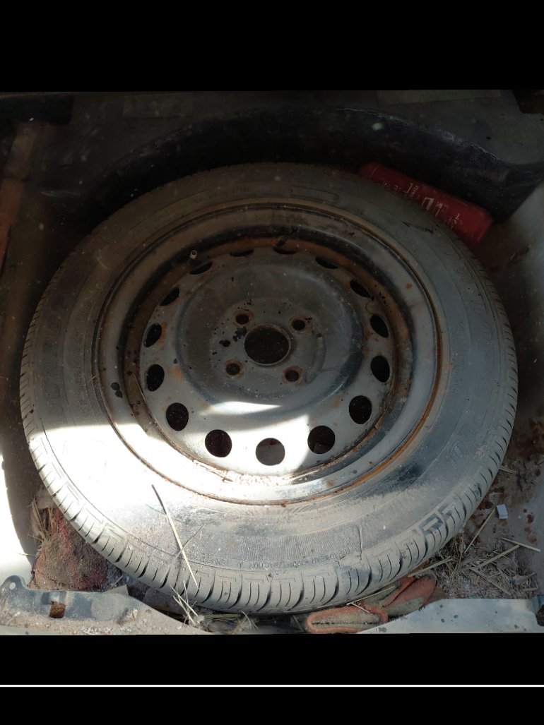 تويوتا يارس  2010 image