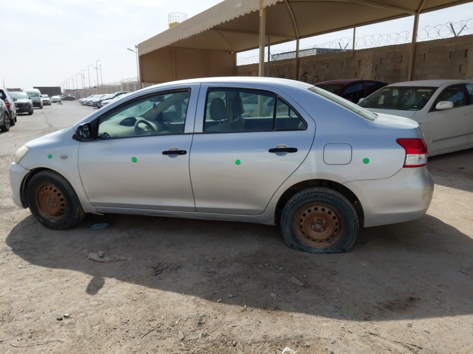 تويوتا يارس  2011 image